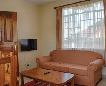 fully furnished apartment parklands